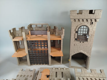 Playmobil Mittelalter Löwenritterburg – mit Figuren & Zubehör, wie neu