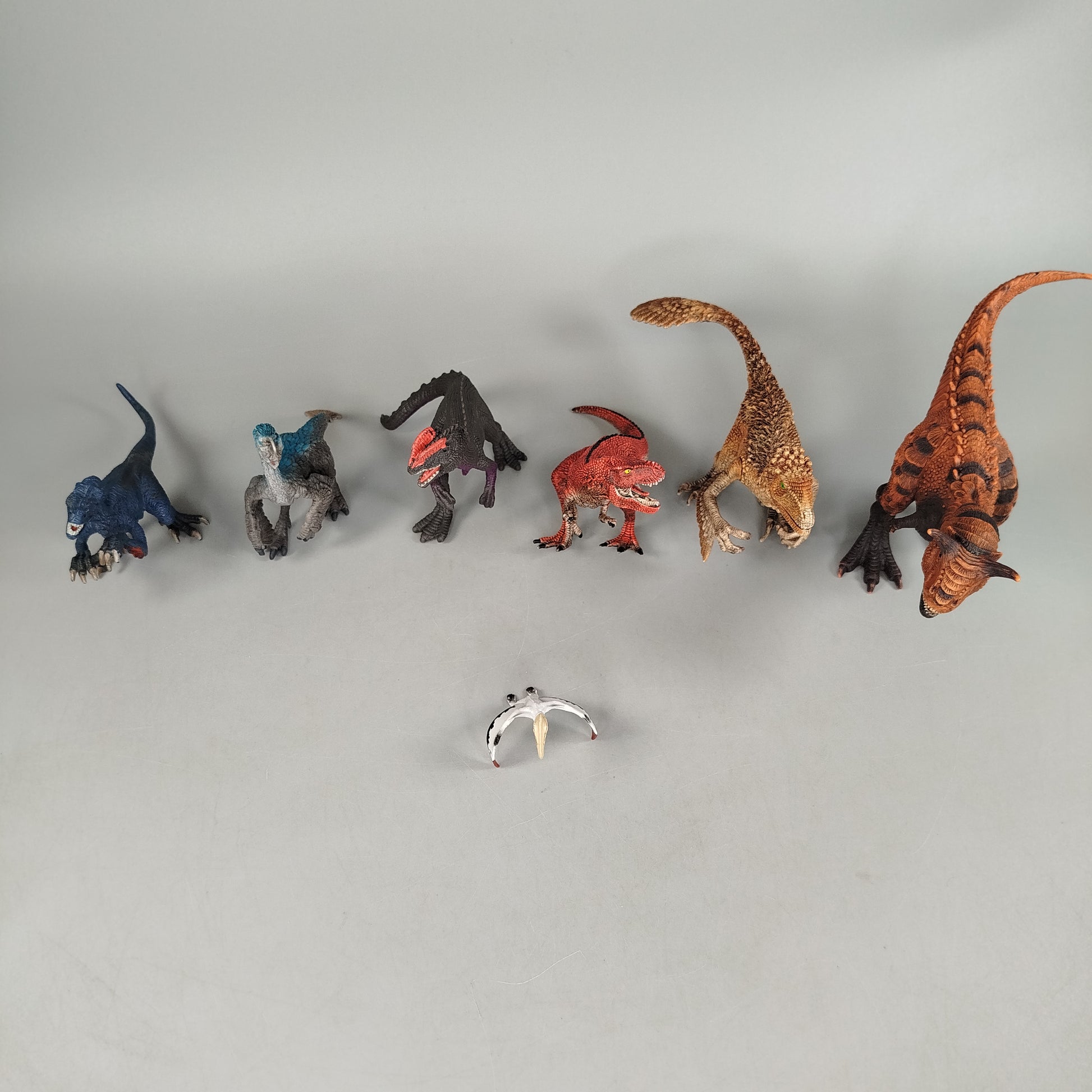 Schleich Dinosaurier Figuren Set von 7 – mit Raubsauriern & Flugsaurier