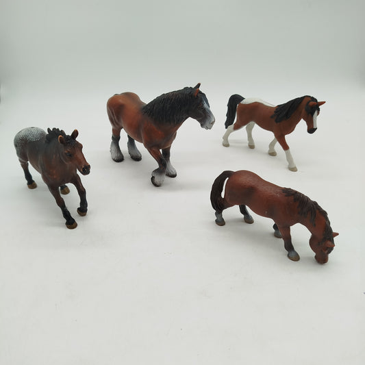 Schleich Bundle Pferde Set von 4 Figuren