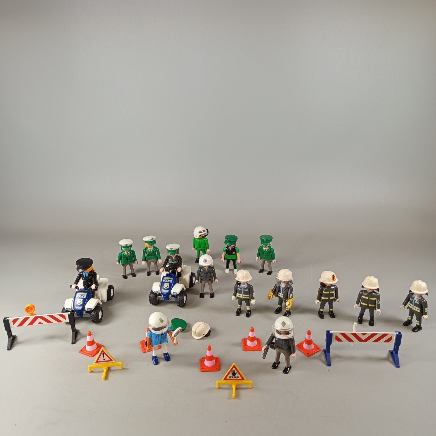 Playmobil Figuren-Set Polizei & Feuerwehr, gebraucht, ab 3 Jahre 