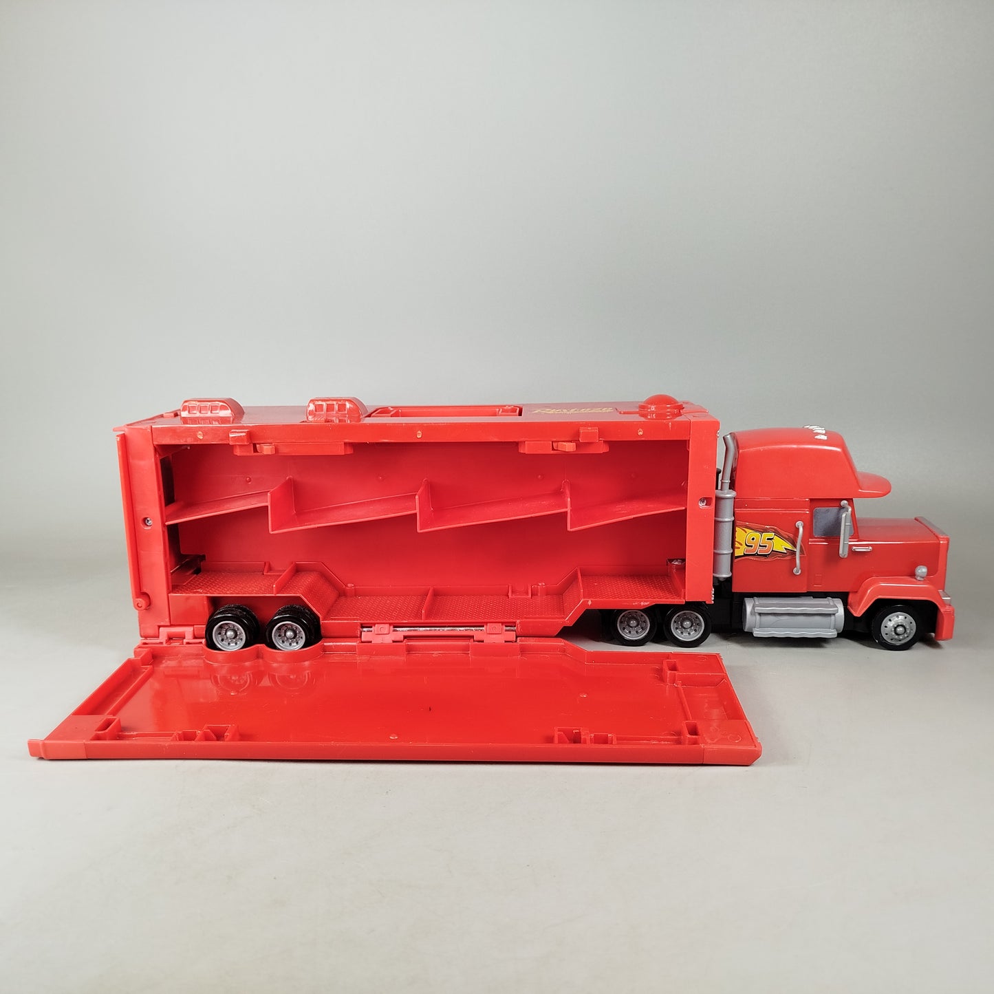 Mattel Pixar Cars Mack Transporter HDC75