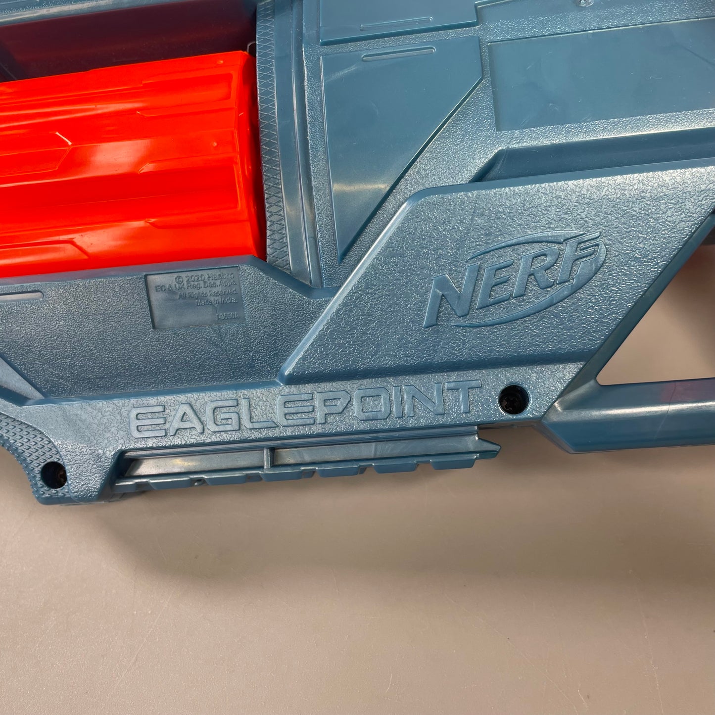 NERF Elite 2.0 Eaglepoint RD-8 Blaster, gut