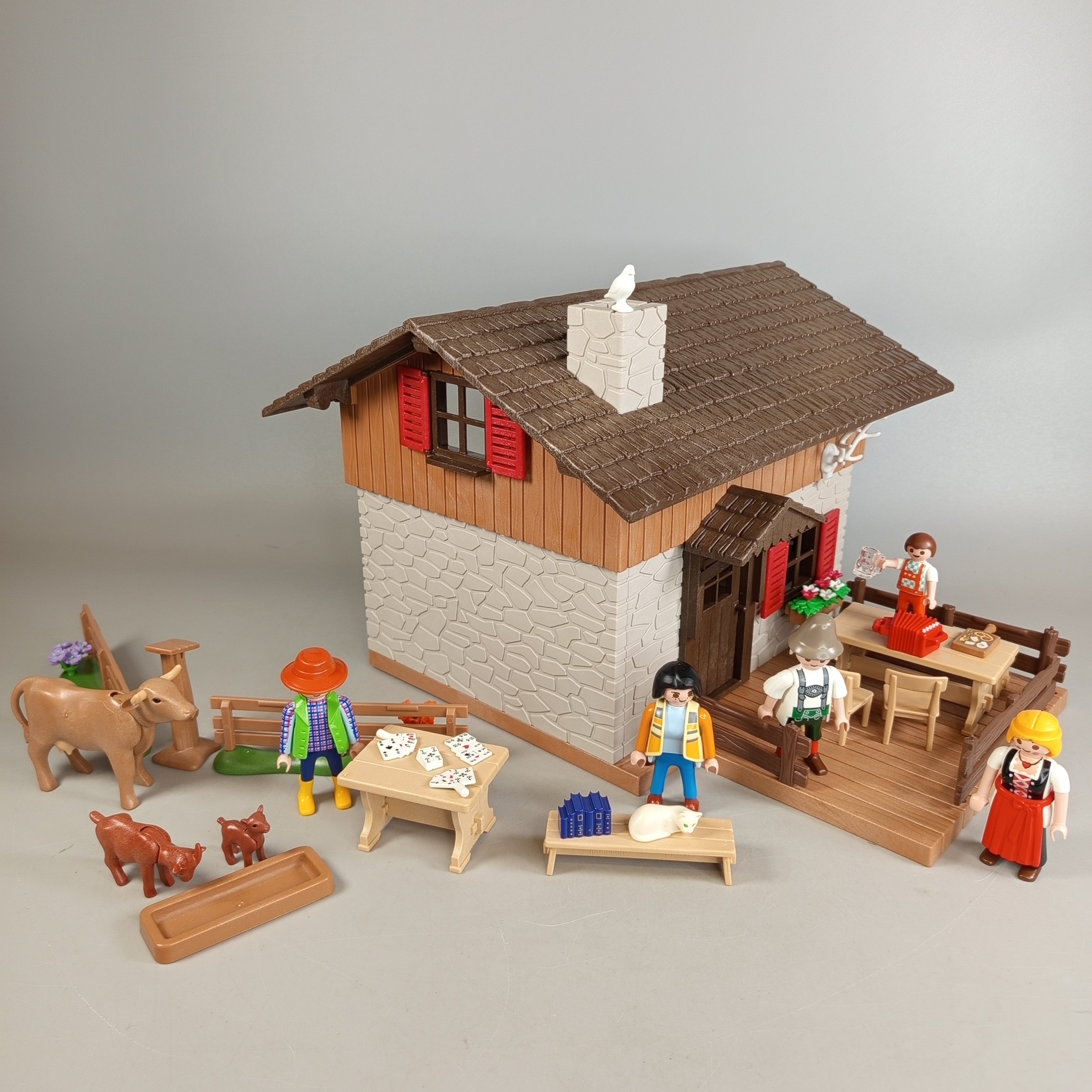 Playmobil Alpenhaus – mit Figuren, Tieren & Zubehör, Set
