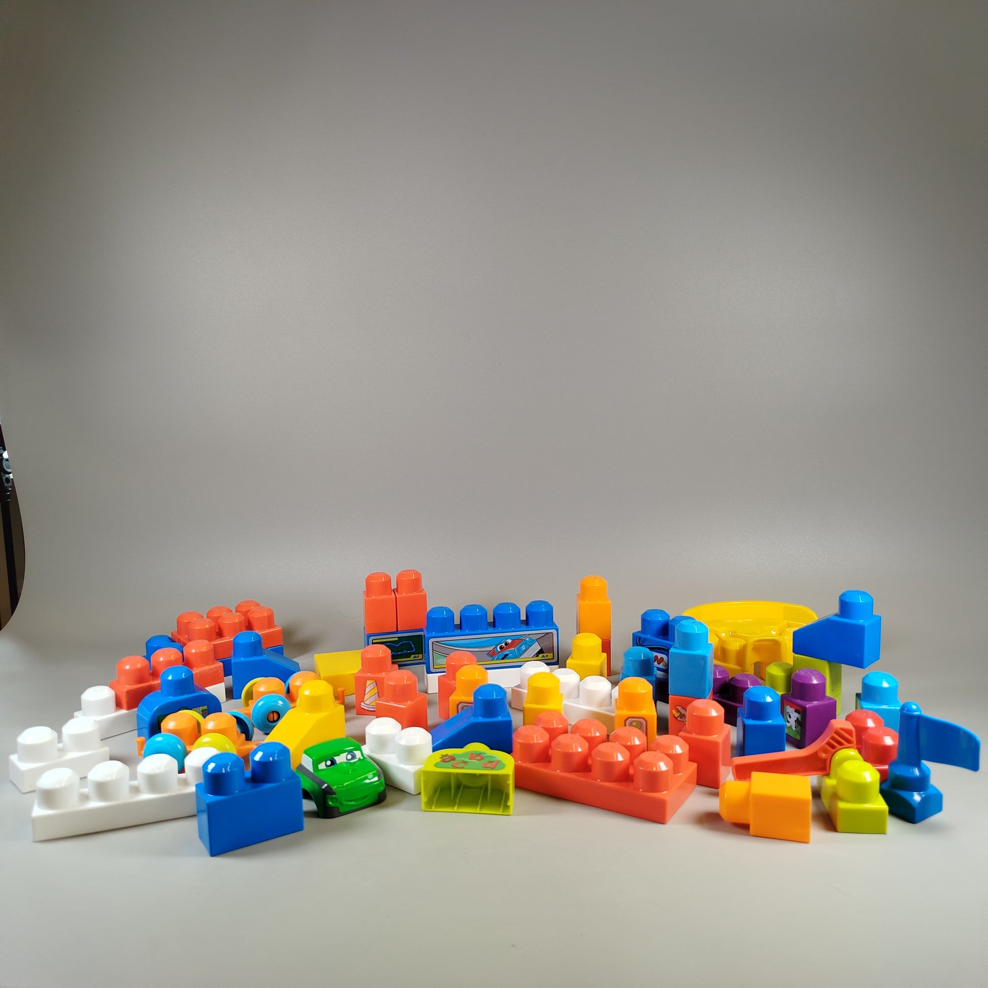 MEGA BLOKS Spieltisch-Set – Blöcke & Zubehör, OVP