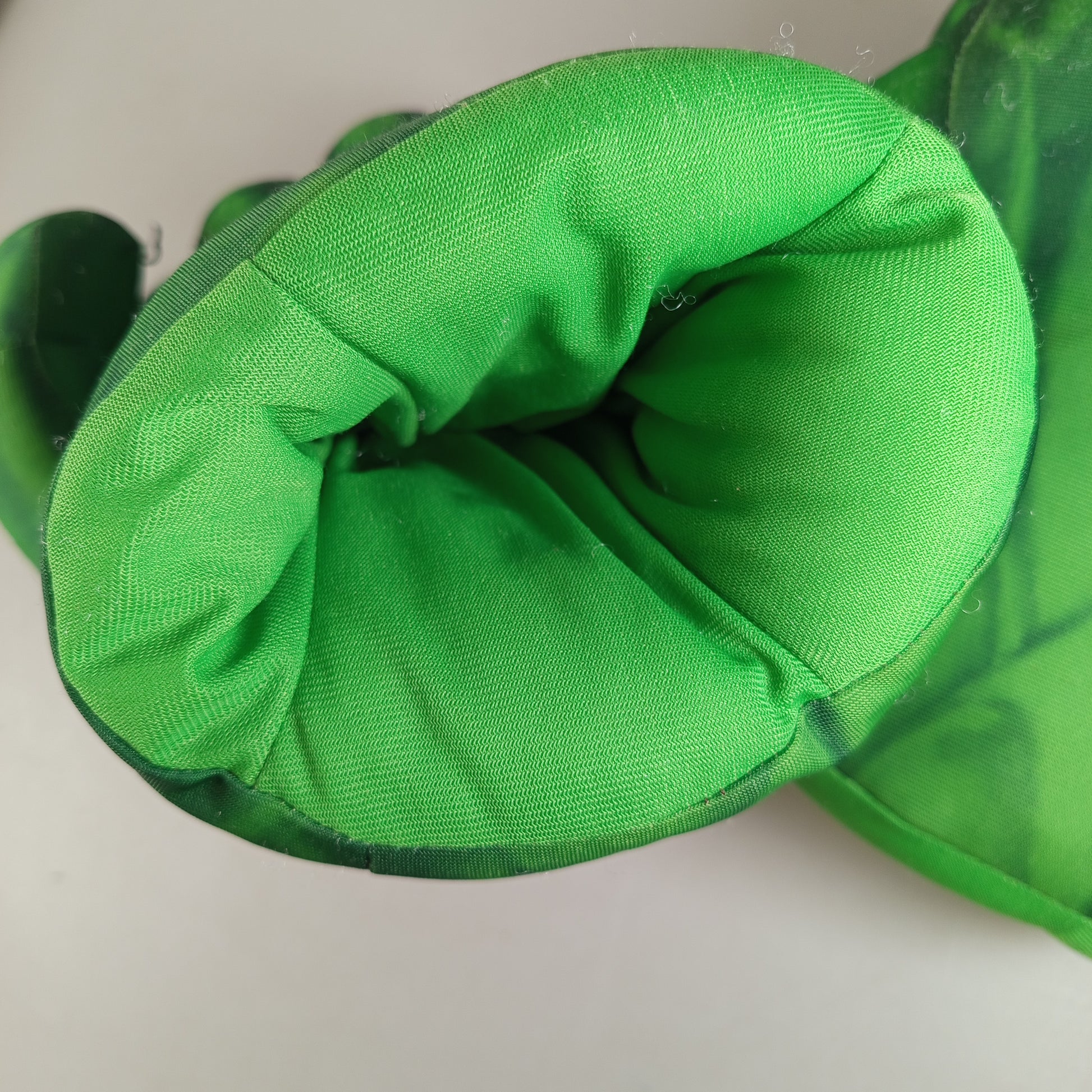 Marvel Hulk Plüschhandschuhe Set – Superheld Fäuste zum Verkleiden