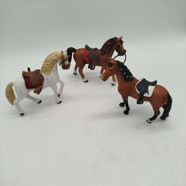 Schleich Bundle Pferde & Reiterin Set von 6 Pferdefiguren