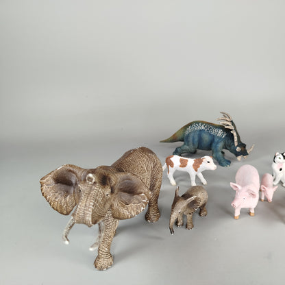 Schleich Tierfigurenset von 10, Elefanten, Hunde, Katzen, Dinosaurier
