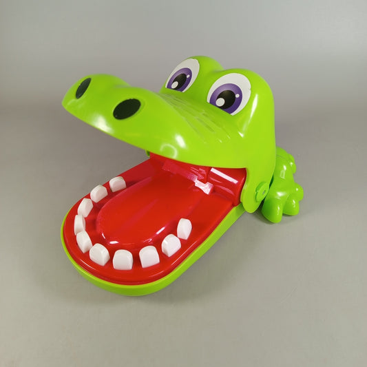 Hasbro Kroko Doc 15693 Geschicklichkeitsspiel ab 3 4 5 Jahre