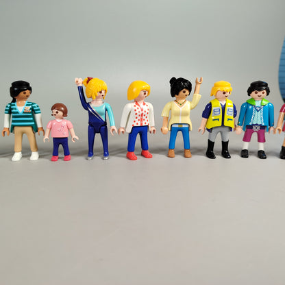 Playmobil Figuren Konvolut – Set von 24 Spielfiguren