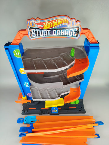 Hot Wheels Hot Wheels Stunt-Garage mit Fahrzeug-Set
