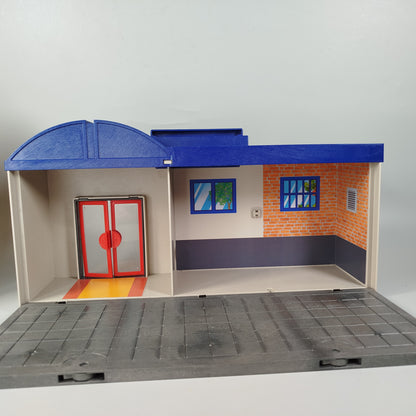 Playmobil Playmobil-Set: Polizeistation & Puppenhaus Playmobil-Set: Polizeistati