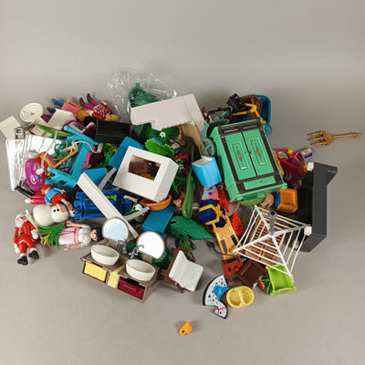 Playmobil Bundle Set von 19 Figuren & Tiere