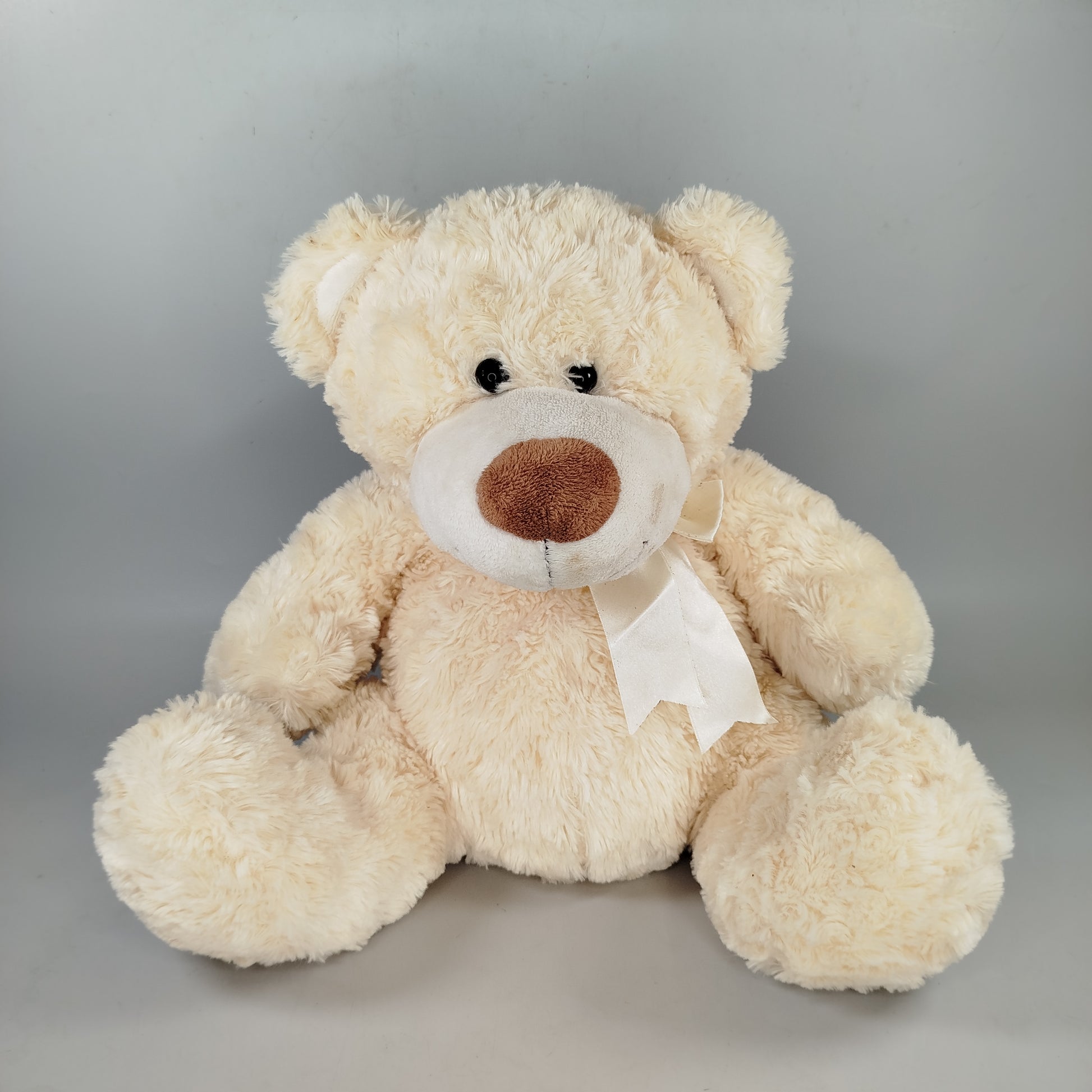  Stofftiere/Plüschtier Teddybär mit Schleife