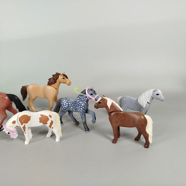 Playmobil Pferde Set von 10 Figuren – mit Fohlen & Zubehör
