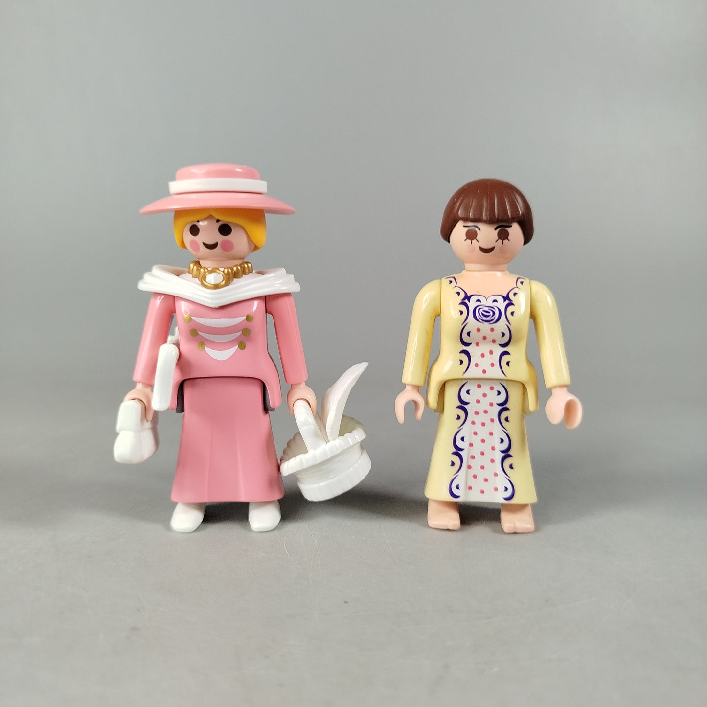 Playmobil Bundle Figuren Set von 7 mit Zubehör