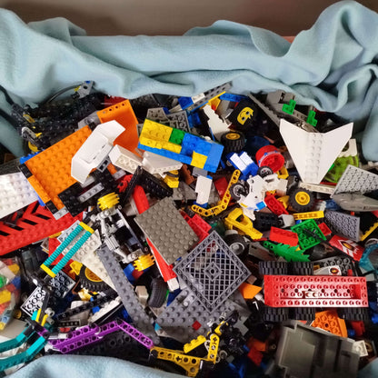 Konvolut LEGO Technic ca. 2,5 kg Steine, ab 6 Jahre