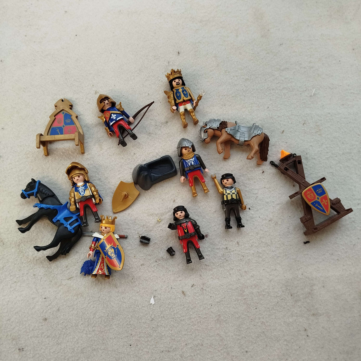 Konvolut Playmobil Ritterburg & Figuren ca. 6 kg, ab 6 7 8 Jahre