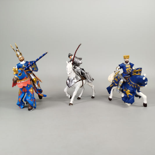Papo Ritterfiguren Set von 3 – Mittelalterliche Ritter zu Pferd