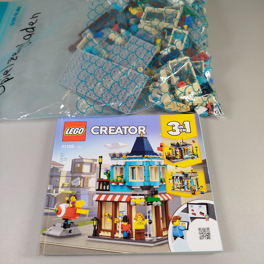 LEGO Creator 31105 Stadtspielzeug Set, Toy Store