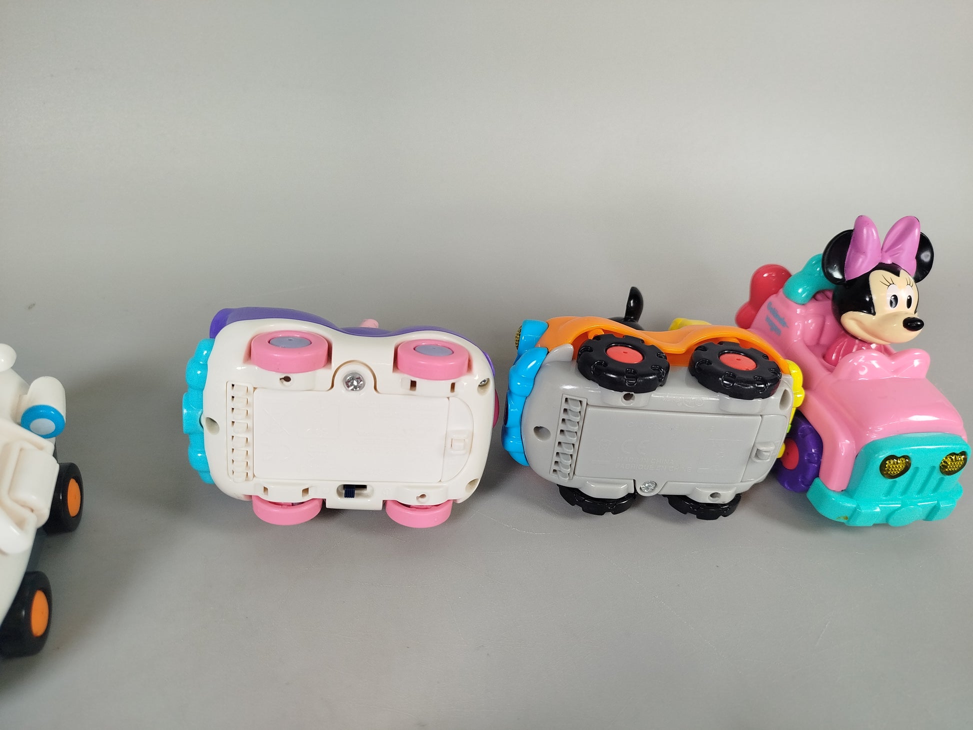 VTech Tut Tut Baby Flitzer Parkgarage Spielset mit 9 Autos