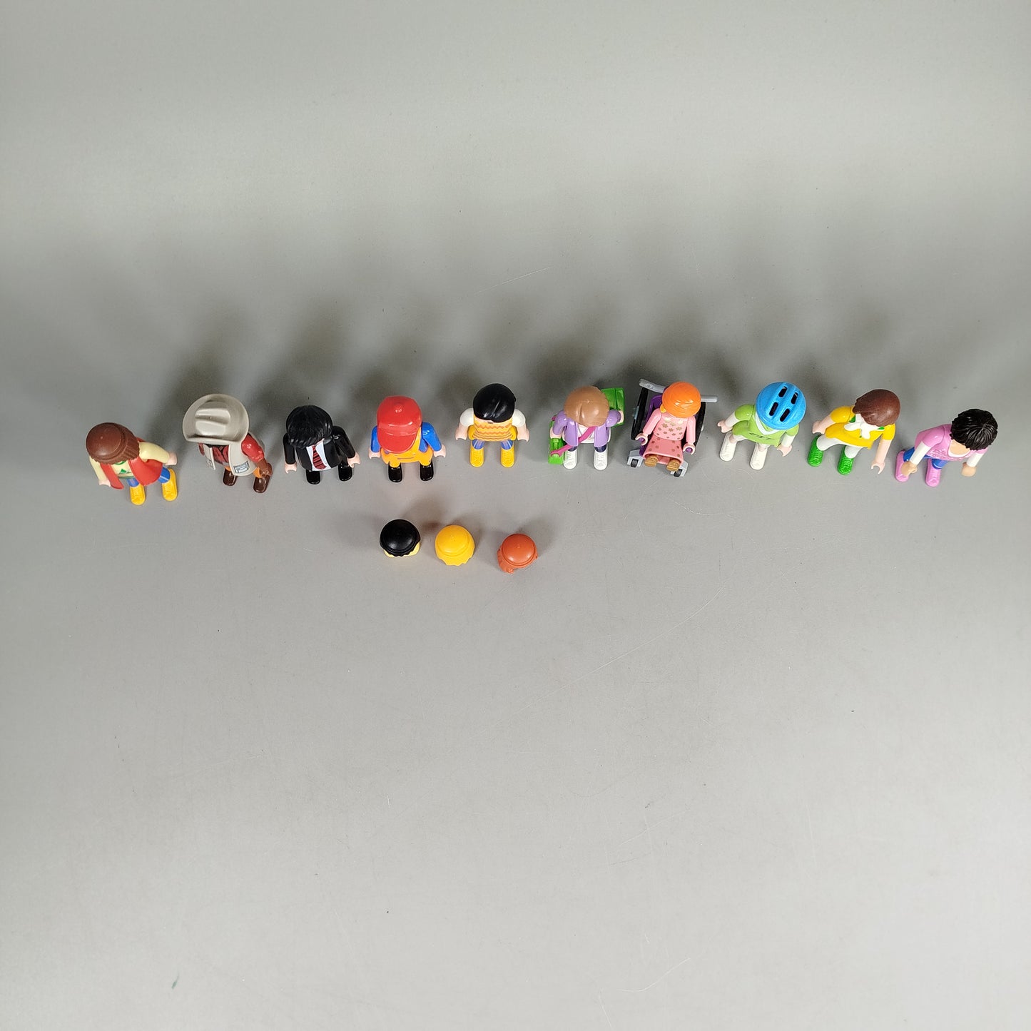 Playmobil Figuren Set von 12 Charakteren – gemischt aus verschiedenen Themen