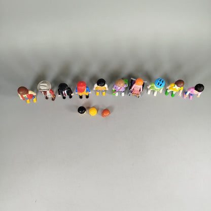 Playmobil Figuren Set von 12 Charakteren – gemischt aus verschiedenen Themen