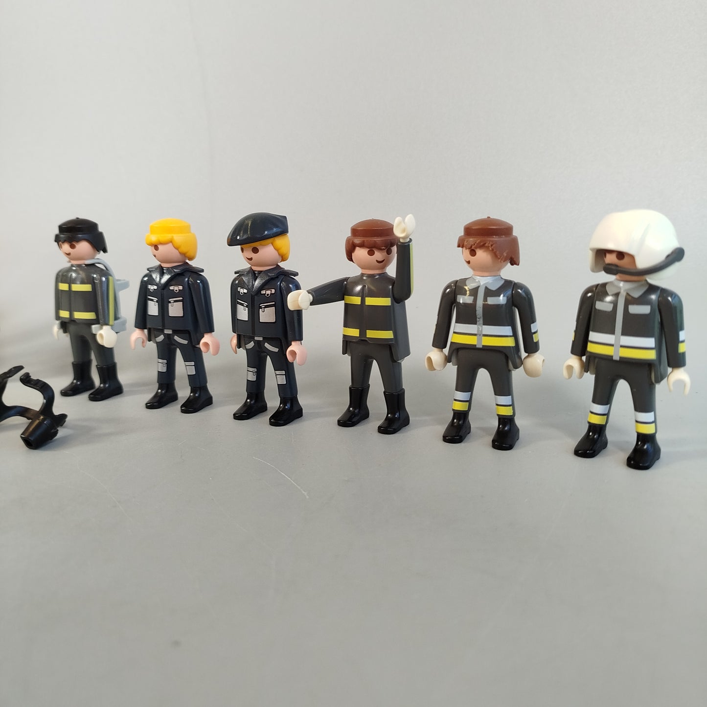 Playmobil Bundle Polizei & Feuerwehr Set von 11 Figuren