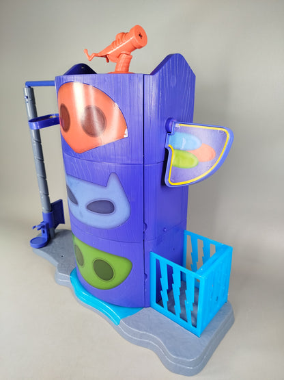 Simba Spielhaus mit Rutsche und Figuren