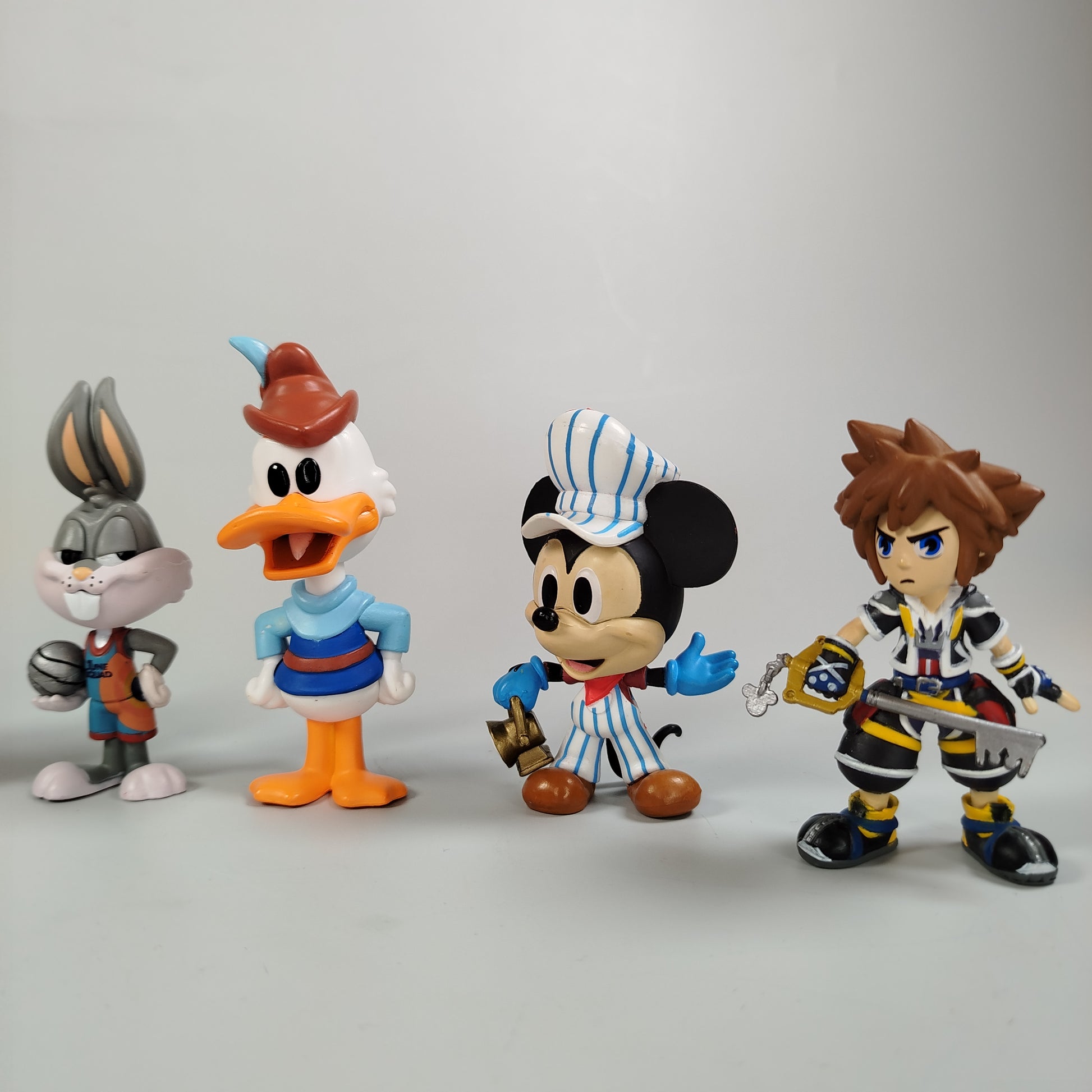 Diverse Figuren-Set (8 Stück) – Disney und Cartoon-Charaktere