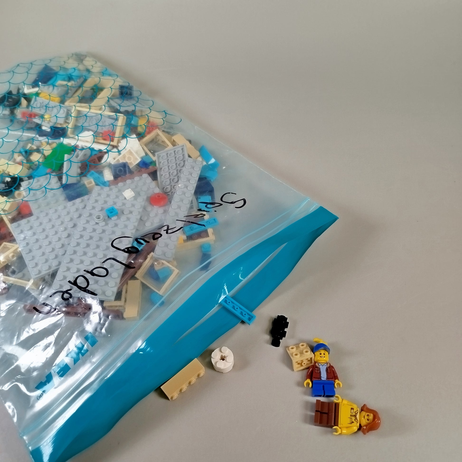 LEGO Creator 31105 Stadtspielzeug Set, Toy Store