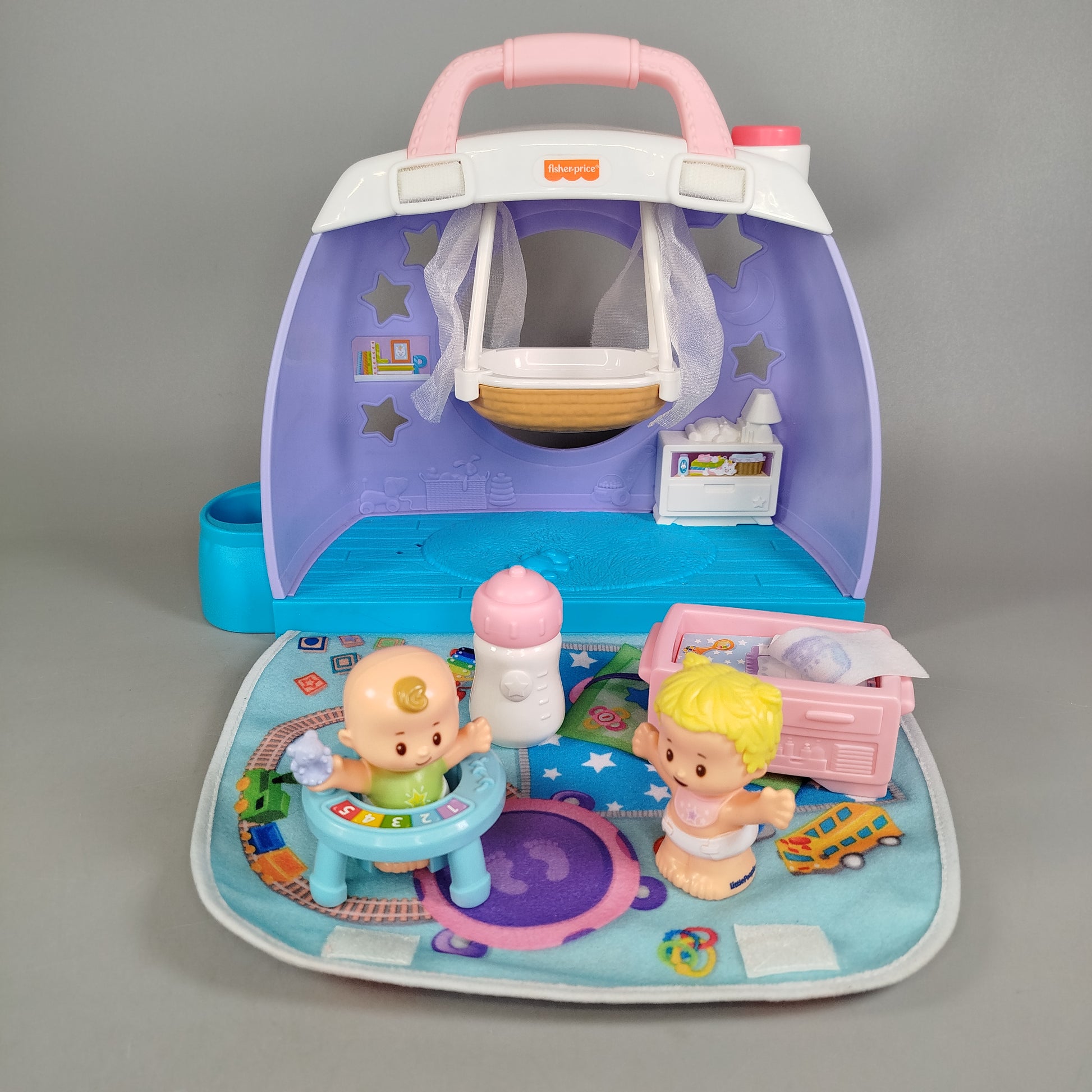 Fisher-Price Little People Babyzimmer Spielset mit Tragetasche
