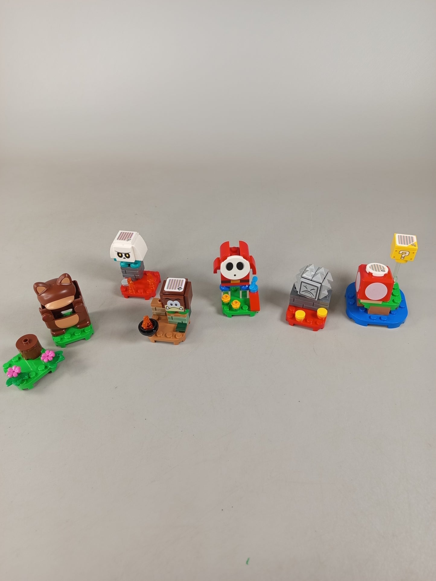 LEGO Bundle Super Mario 6x Figuren
