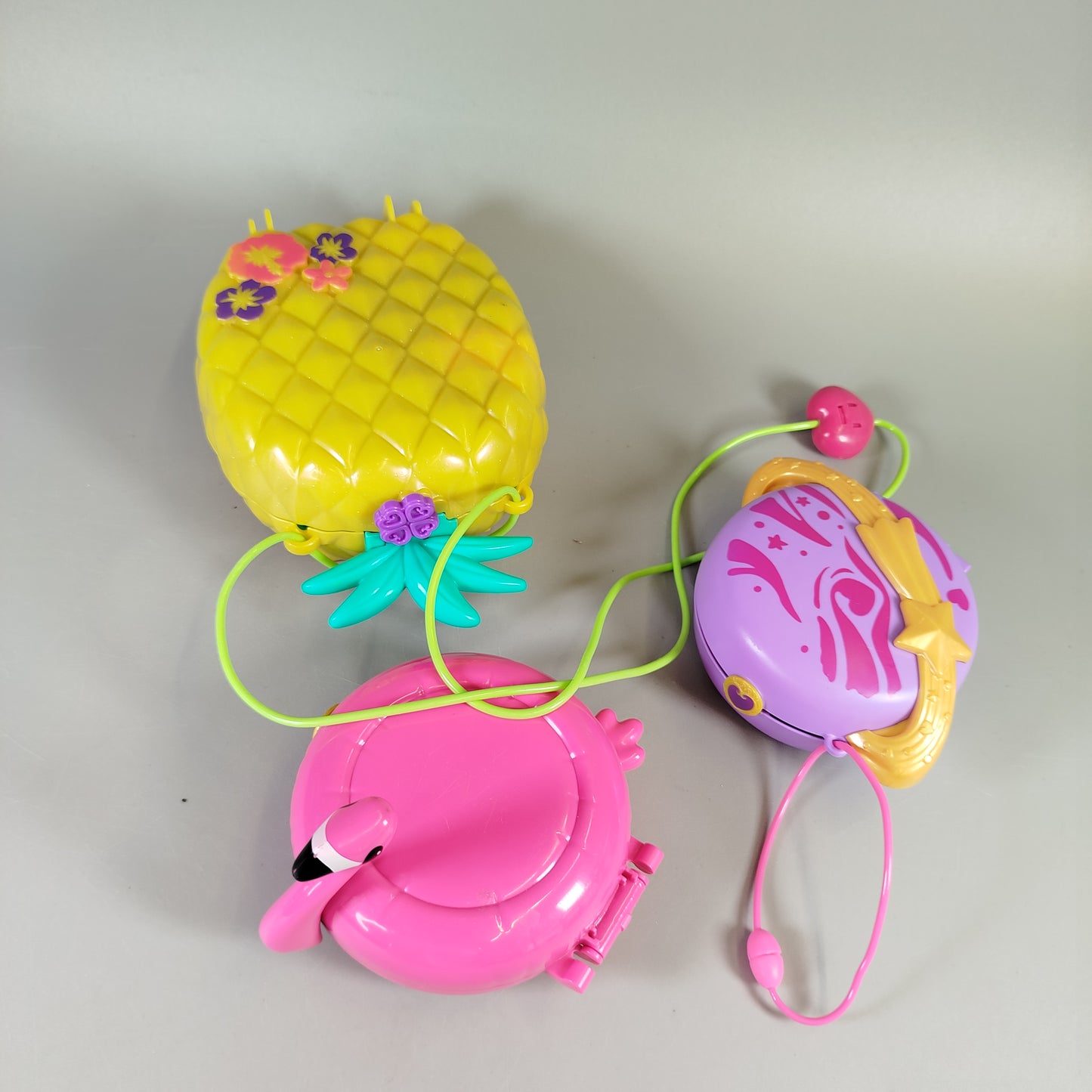 Mattel Polly Pocket Set – Tropen & Weltraum, Set von 3