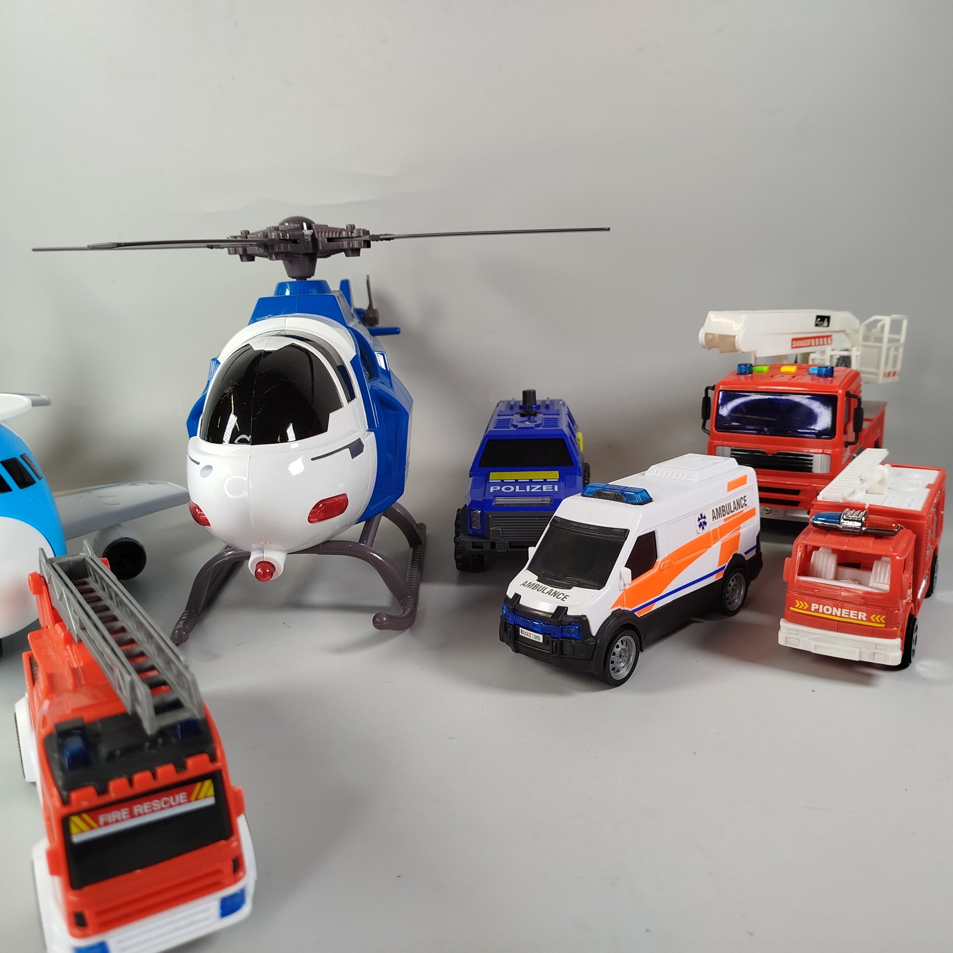 Verschiedene Polizei, Feuerwehr und Rettungsdienst set