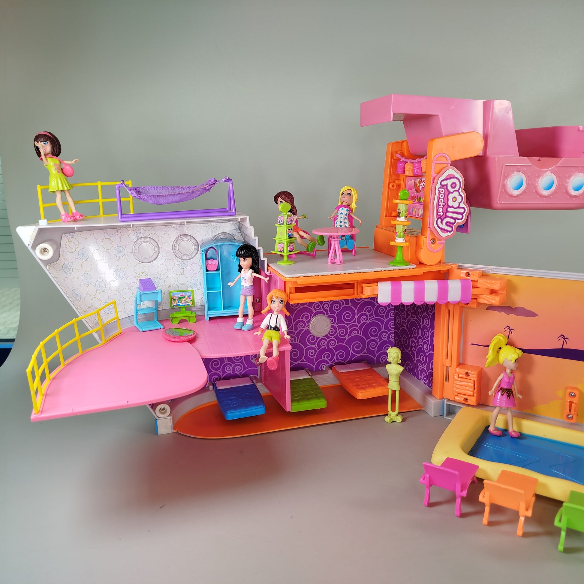 Polly Pocket Traumschiff Spielset, Figuren enthalten, guter Zustand