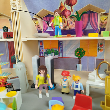 Playmobil Bundle Spielhaus Figuren & Möbel