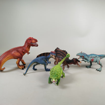 Schleich Dinosaurier Set von 5 Figuren – Carnotaurus, Spinosaurus, Allosaurus