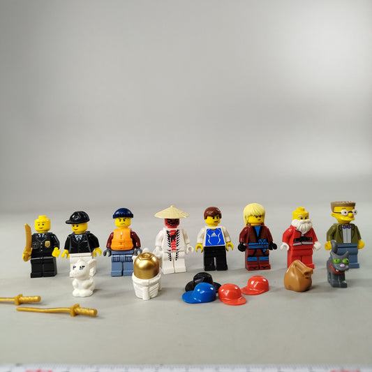 LEGO Bundle Minifiguren Set von 10 Figuren & Tierfiguren