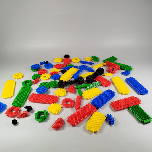 Steckbausteine aus Kunststoff