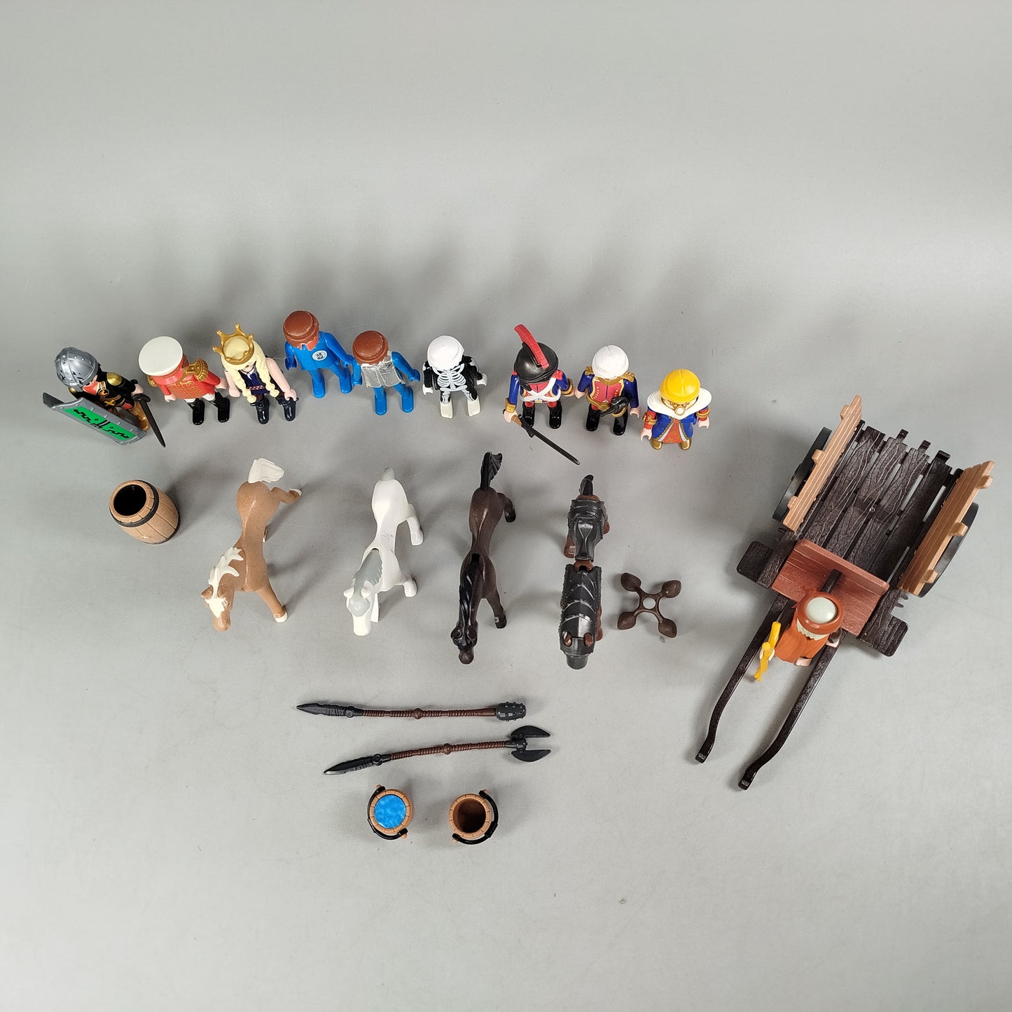 Playmobil Bundle 23 Figuren, Pferde & Wagen