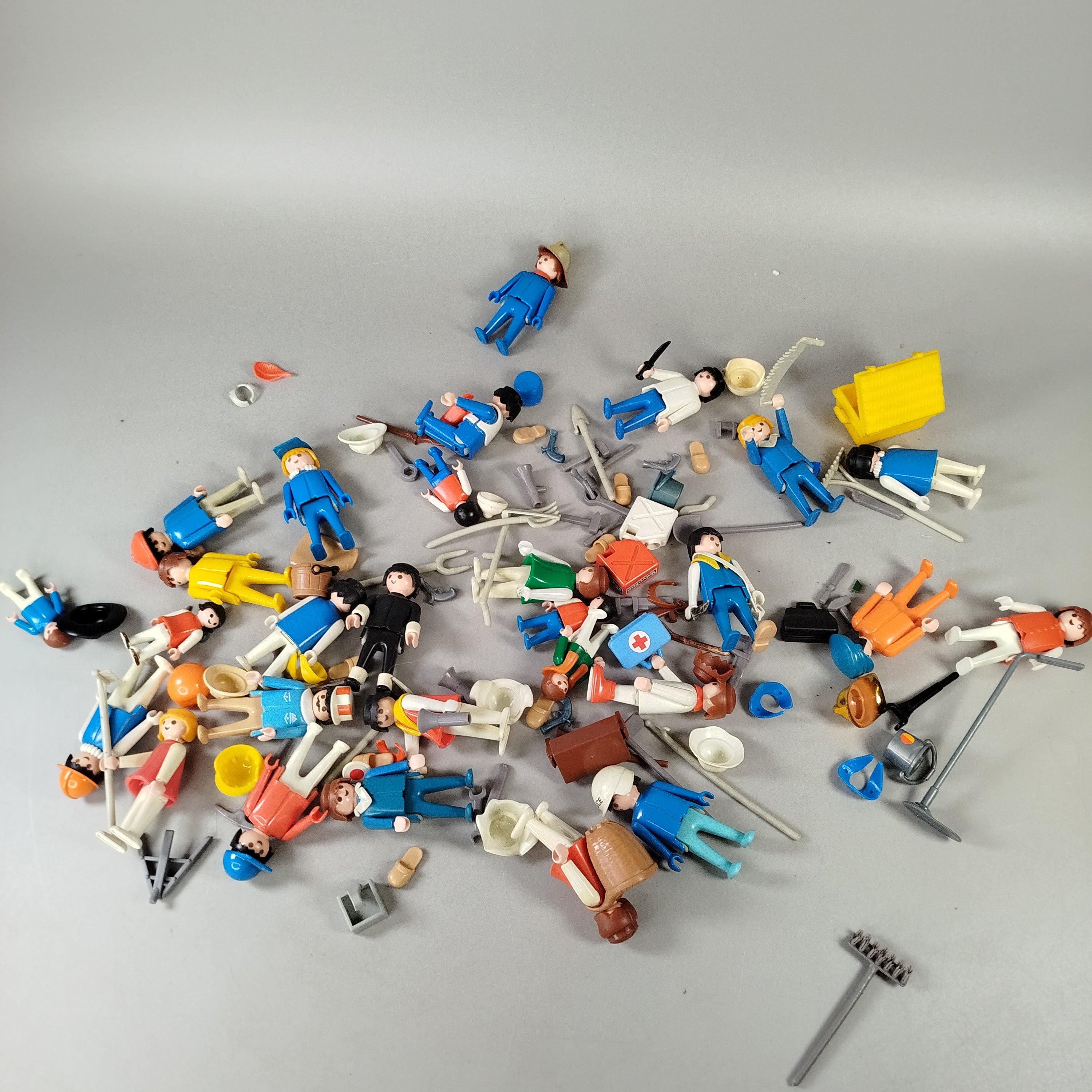 Playmobil Figuren-Set – Berufsfiguren mit Zubehör, gemischt