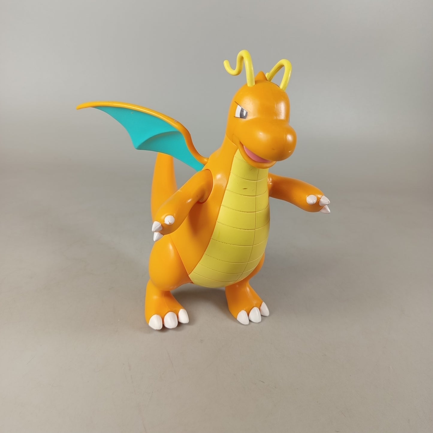 Pokémon Dragonite Actionfigur beweglich