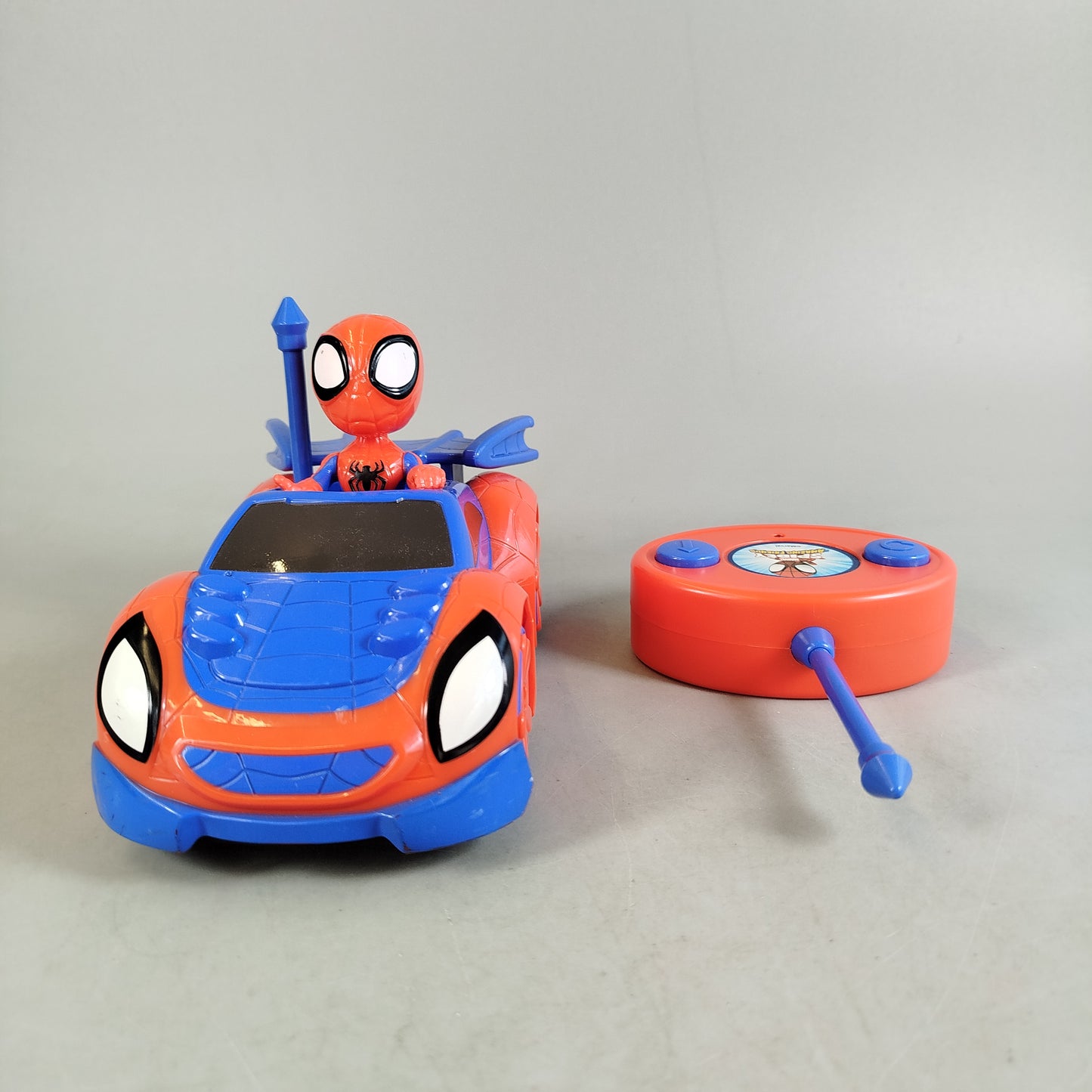 Marvel Spidey Web Crawler RC Auto, gebraucht, ab 3 4 5 Jahre | ✅ geprüft 
