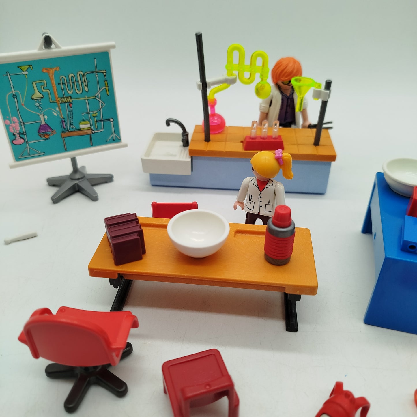 Playmobil City Life Chemieunterricht 9456 gebraucht ab 6 7 8 Jahre | ✅ geprüft 