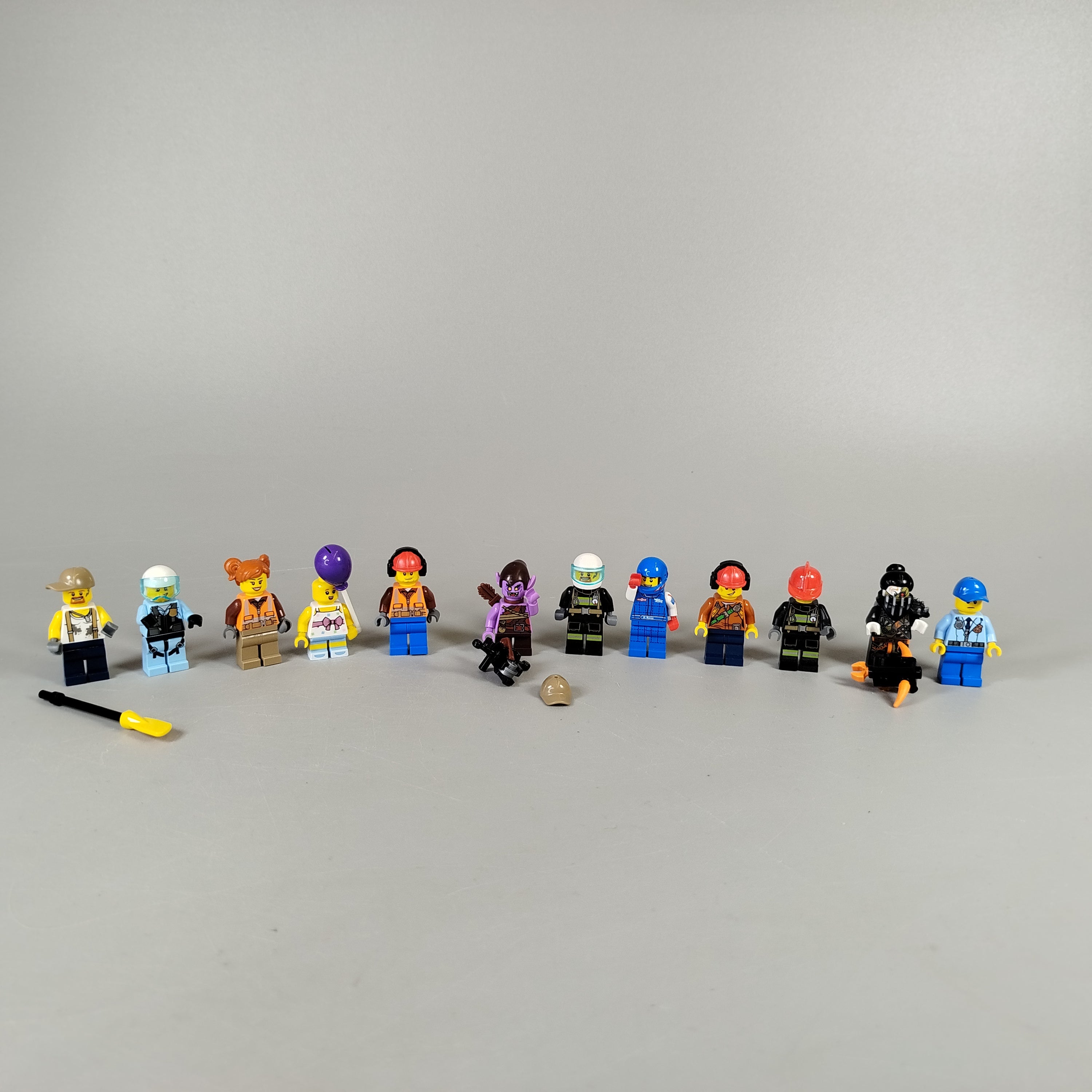 LEGO Minifiguren Set von 15, wie neu