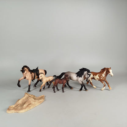 Schleich Pferde Tierfiguren Set von 6 – gutem Zustand
