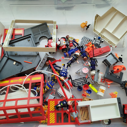 Playmobil Feuerwehrstation 4512 – Set mit Figuren & Fahrzeugen, ca. 1,3 kg