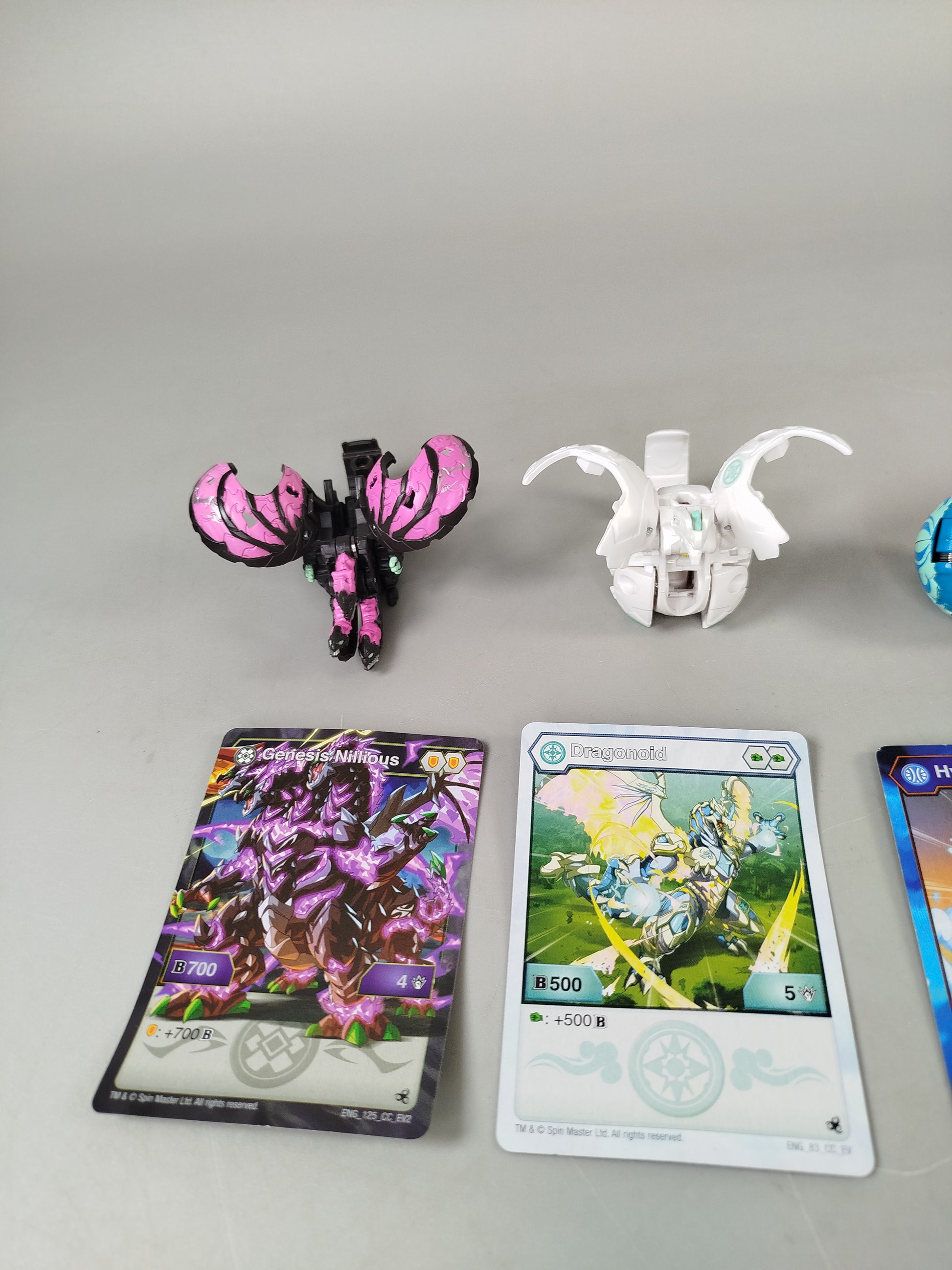 Bakugan Set von 6 Figuren & Karten – Dragonoid, Nillious, Hydorous