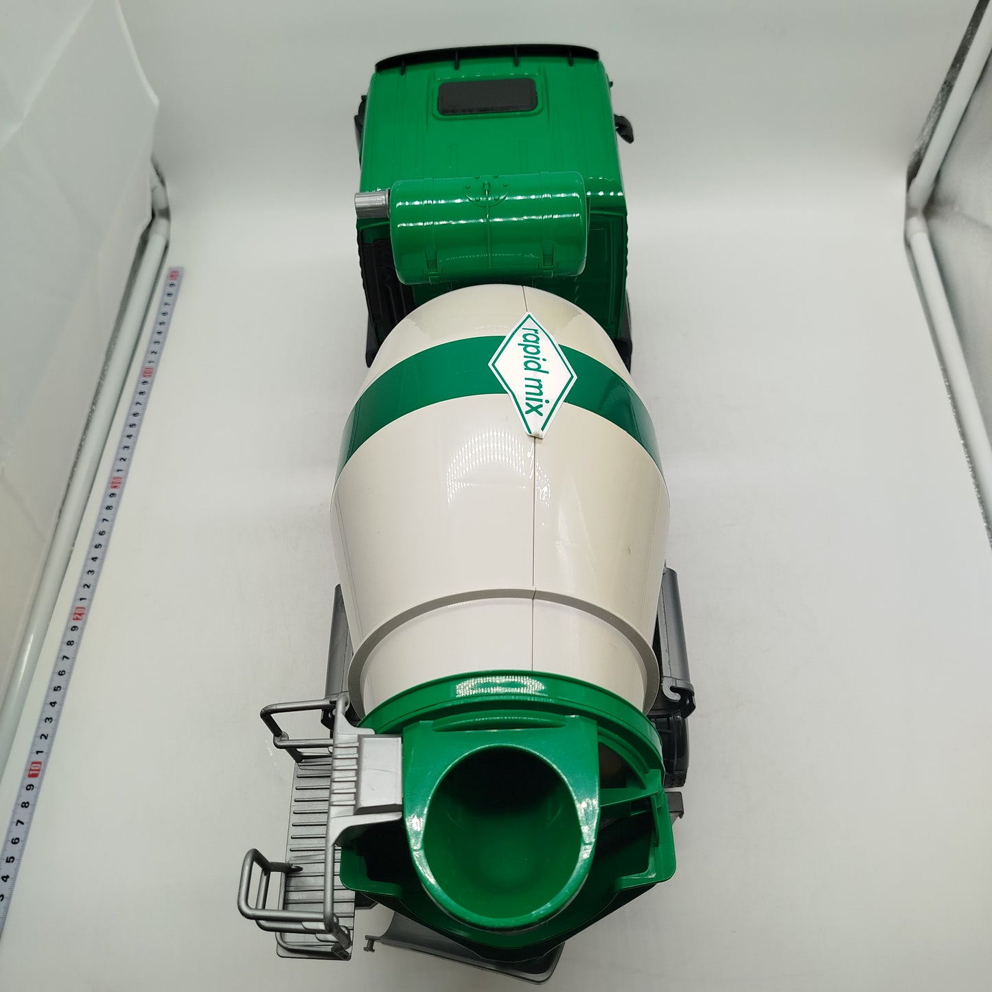 Bruder TGS Betonmisch-LKW rapid mix 03710