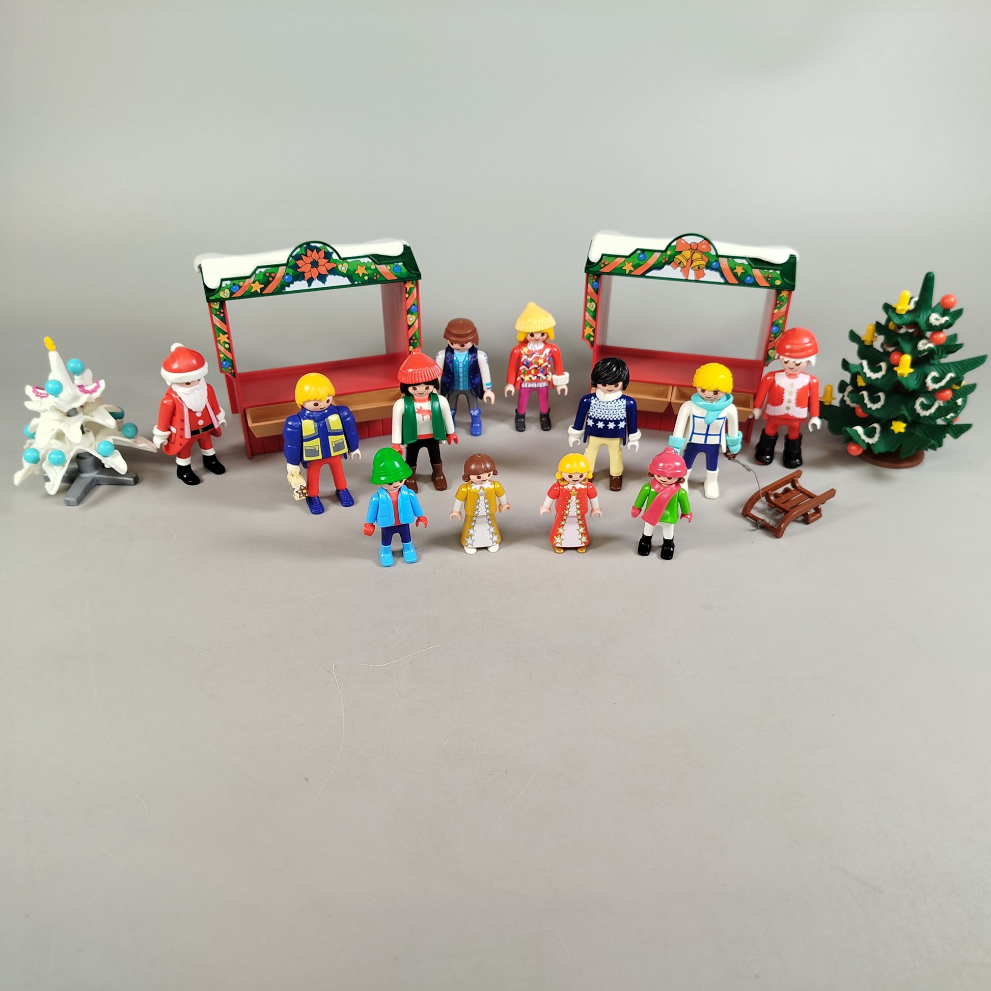 Playmobil Weihnachtsmarkt Set – 13 Figuren & Zubehör